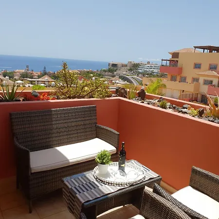 Mit Grosser Terrasse Und Meerblick Appartement